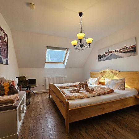 Ferienwohnung Martina Sinzing Екстериор снимка