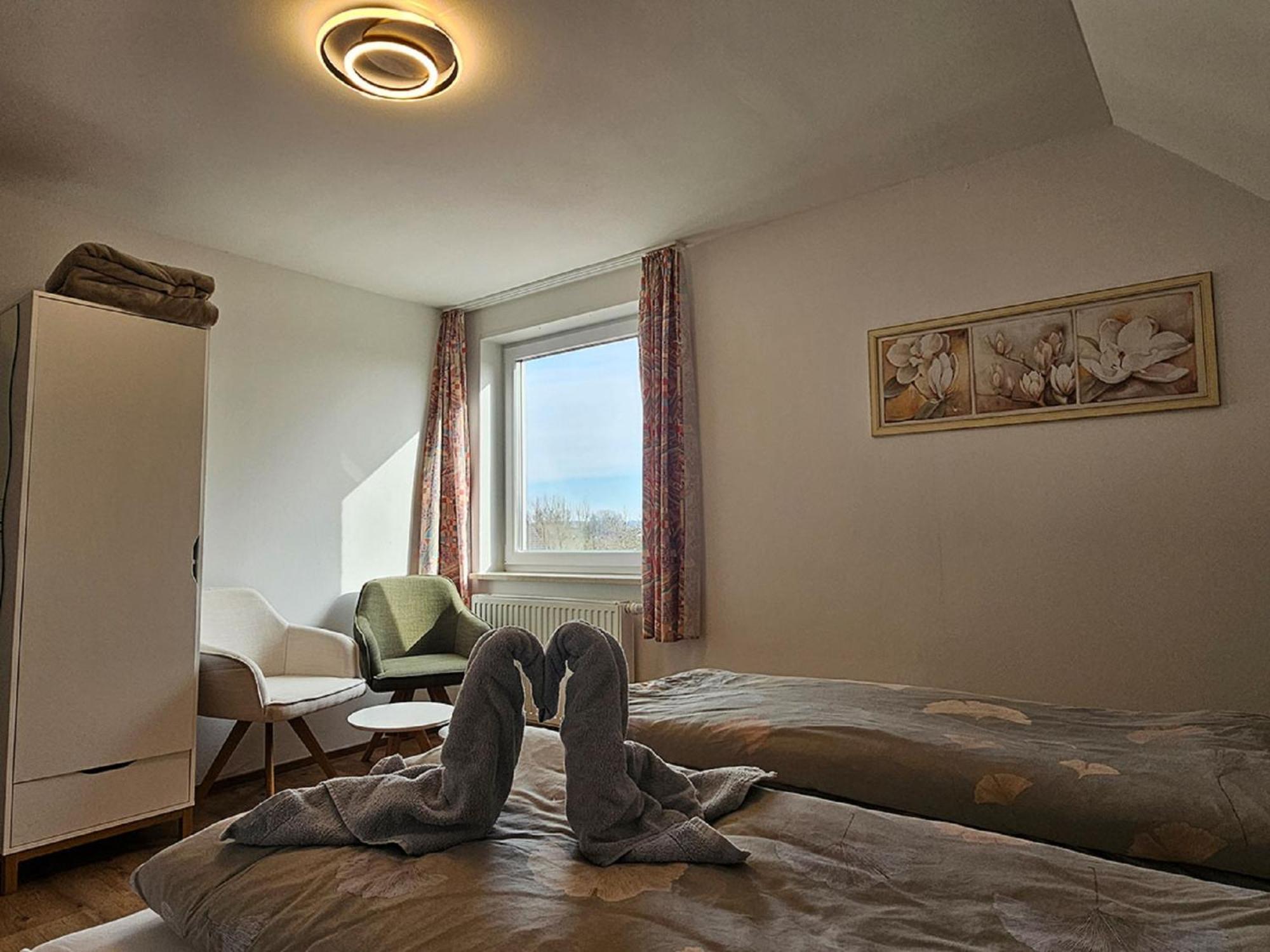 Ferienwohnung Martina Sinzing Екстериор снимка